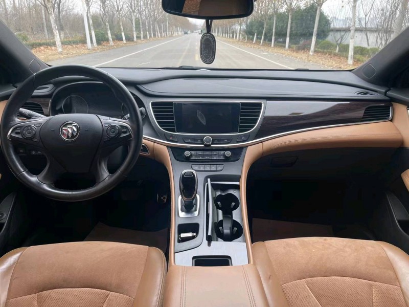 徐州17年别克君越4