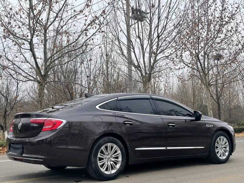 徐州17年别克君越7