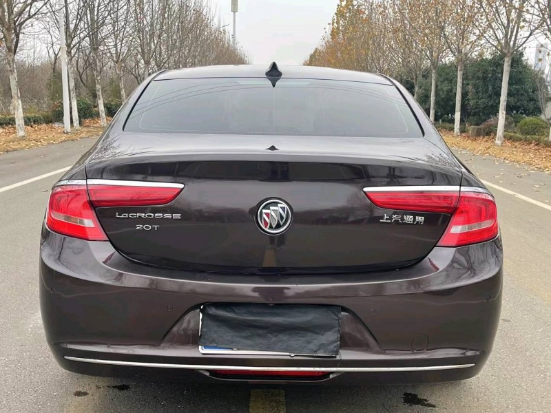 徐州17年别克君越9