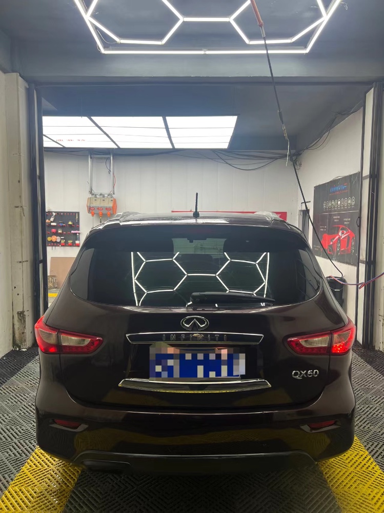 石家莊15年英菲尼迪QX607