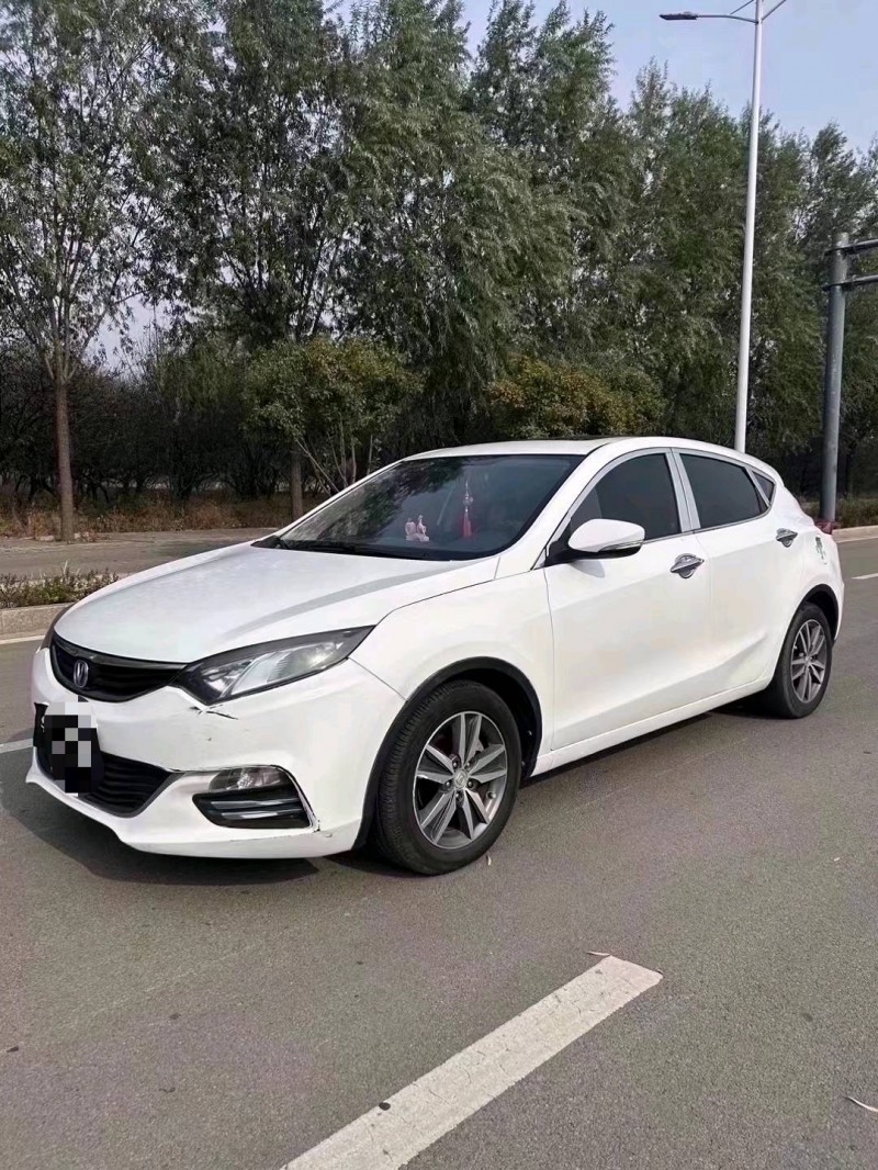 枣庄15年长安汽车逸动3