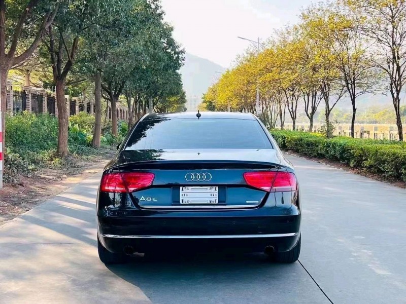 枣庄13年奥迪A8L9