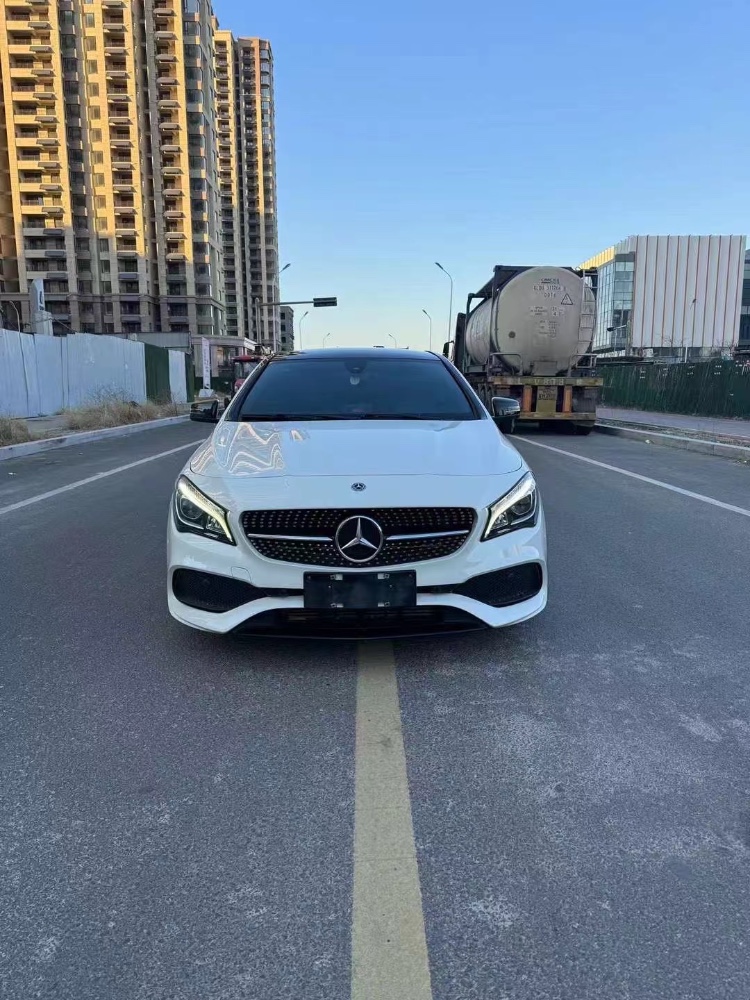 潍坊17年奔驰CLA1
