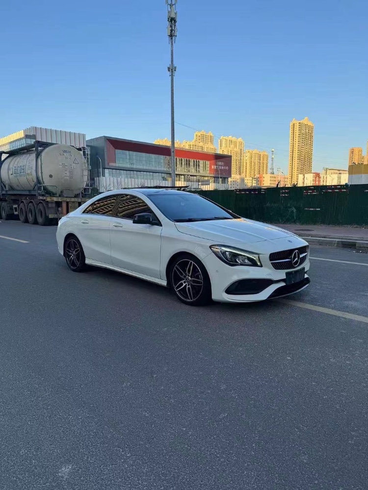 潍坊17年奔驰CLA5