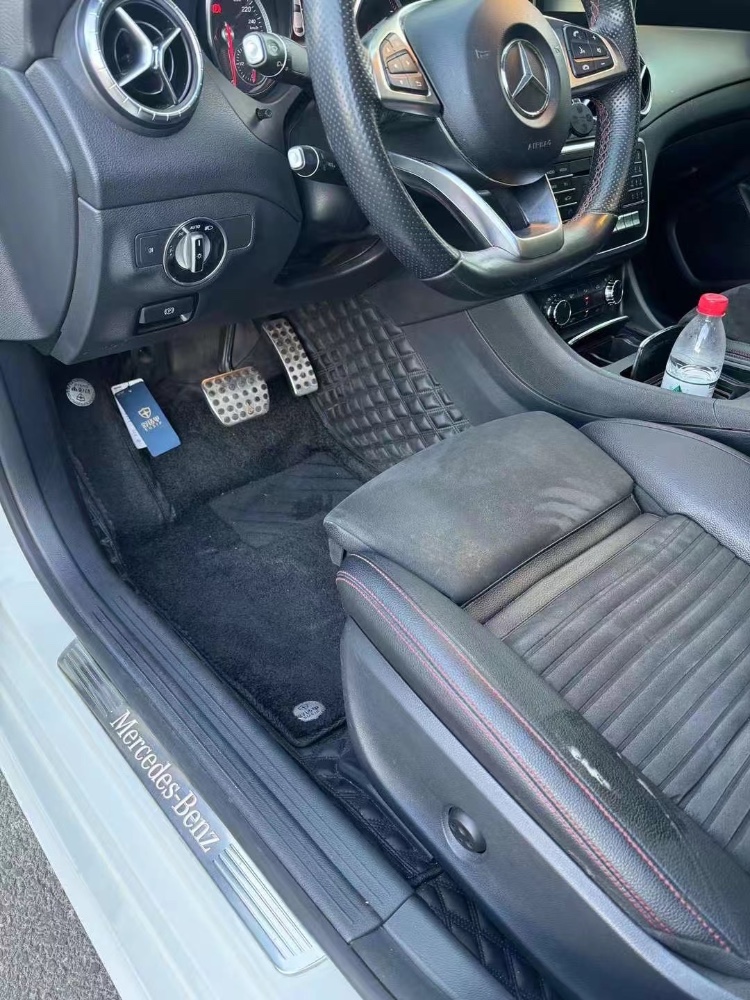 潍坊17年奔驰CLA7