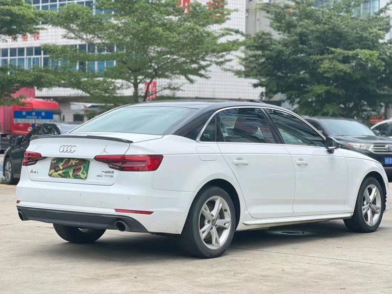 东莞17年奥迪A4L8
