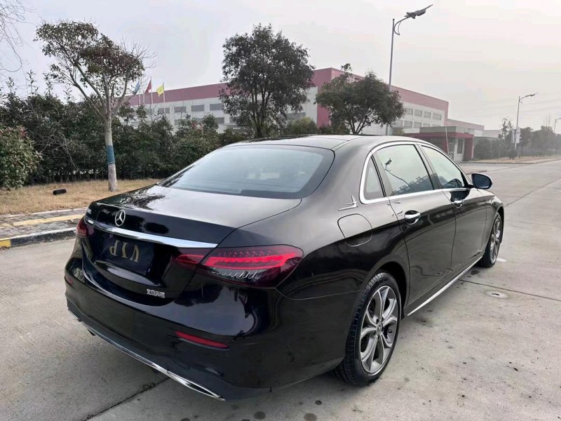 盐城20年奔驰E8