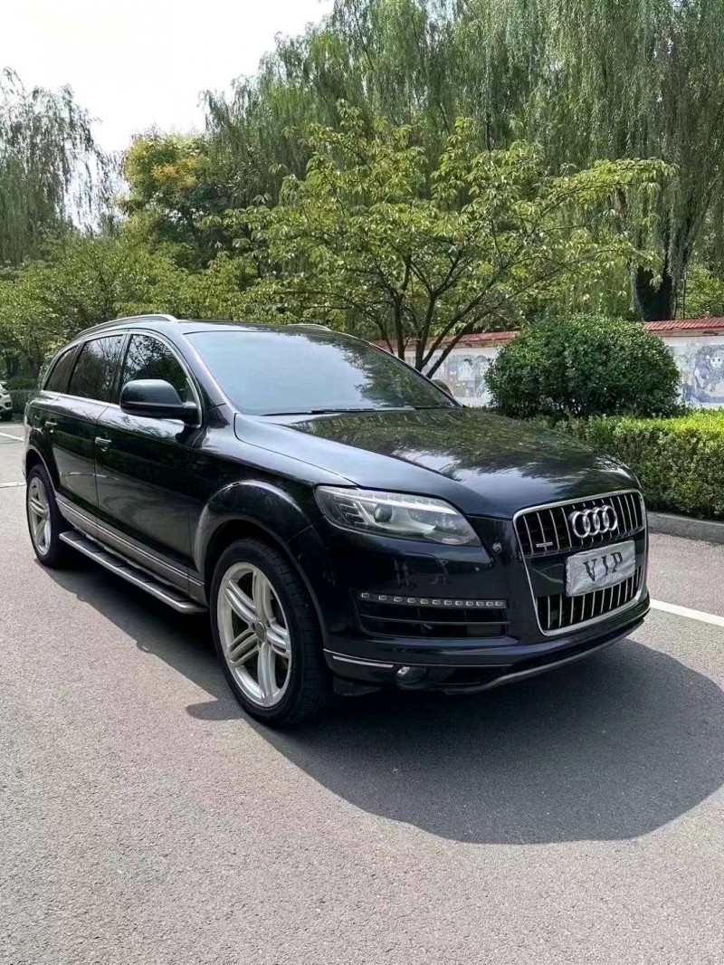 东营13年奥迪Q76