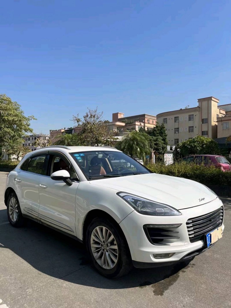 佛山17年众泰SR93