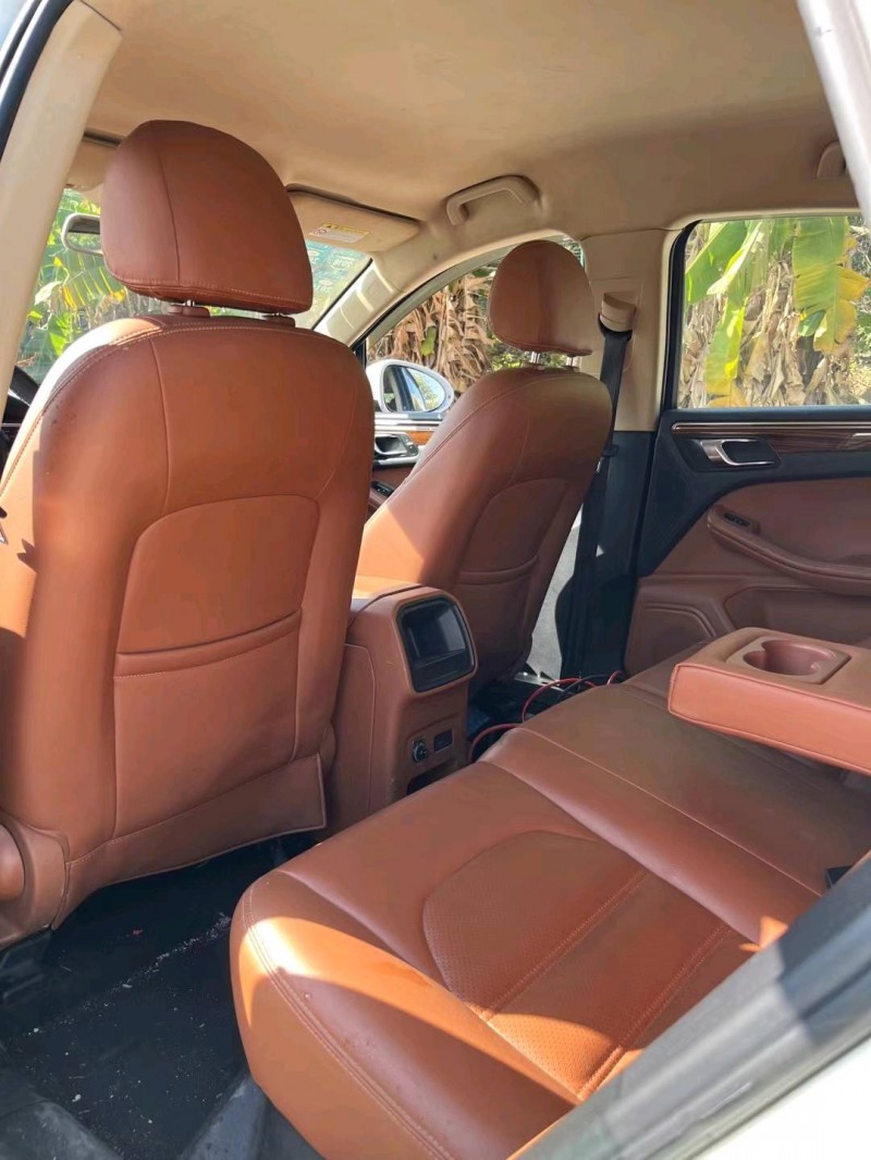 佛山17年众泰SR94