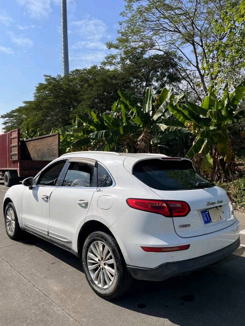 佛山17年众泰SR97