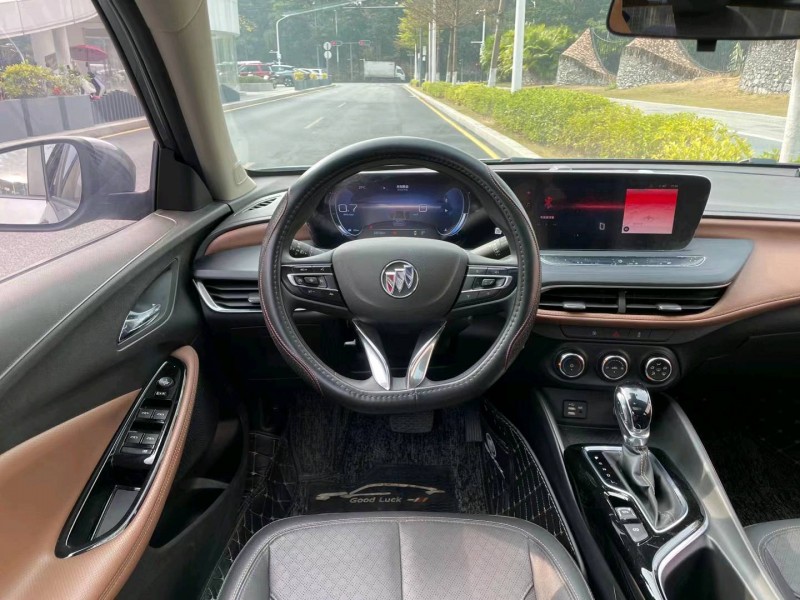 深圳21年别克威朗4