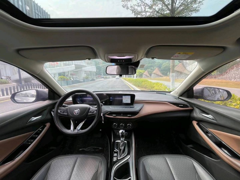 深圳21年别克威朗7