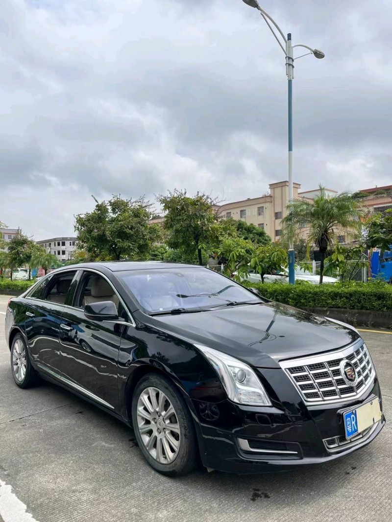 佛山15年凯迪拉克XTS2