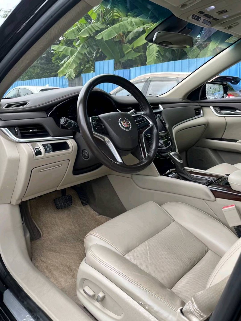 佛山15年凯迪拉克XTS4