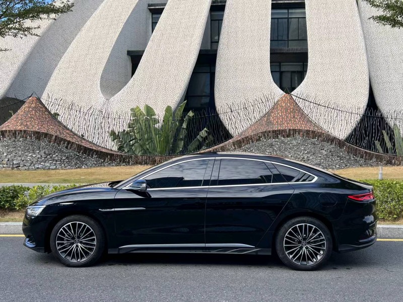 深圳23年比亚迪汉7