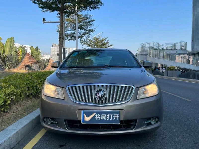 深圳11年别克君越1