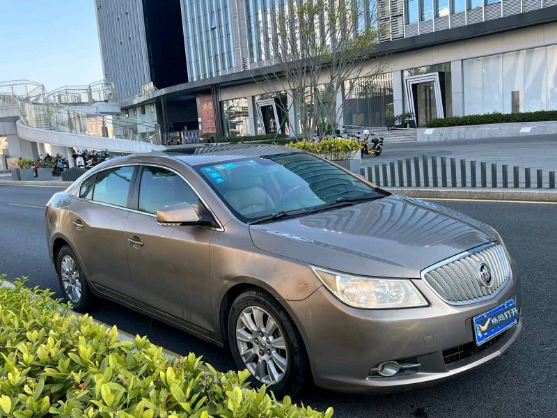 深圳11年别克君越2