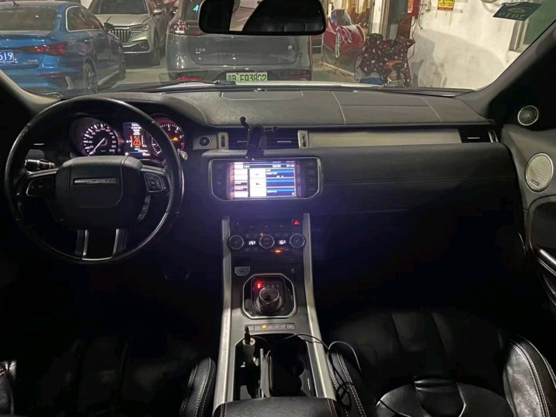 广州12年路虎极光4