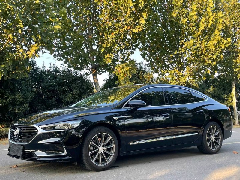 徐州20年别克君越3