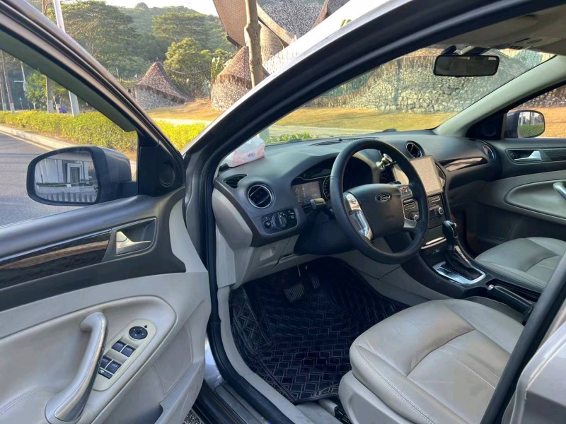 深圳13年福特蒙迪欧6