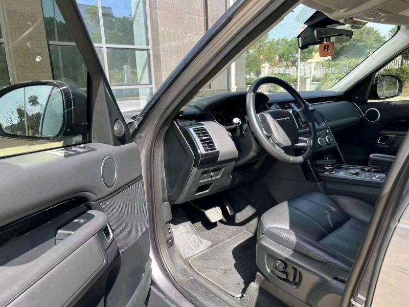 深圳20年路虎发现4