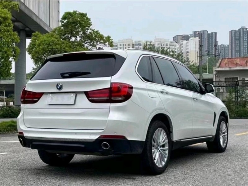 珠海15年宝马X59