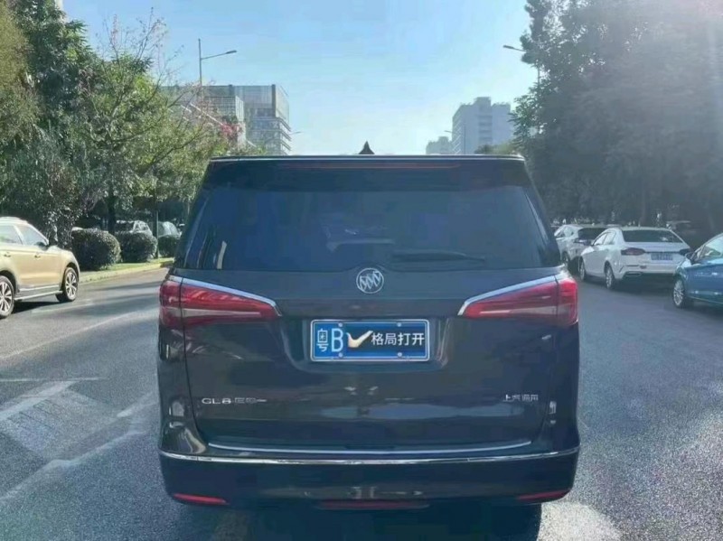 深圳18年别克GL89