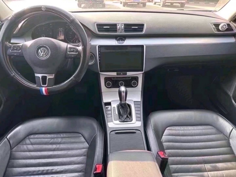 济南14年大众迈腾4