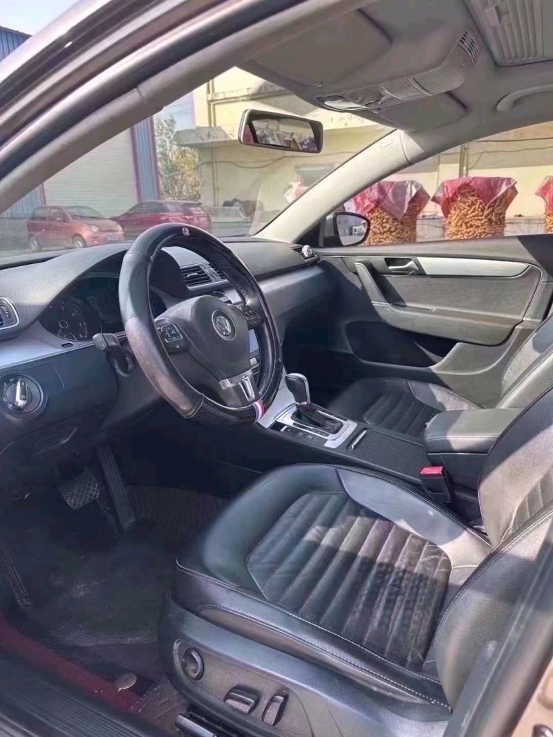 济南14年大众迈腾6