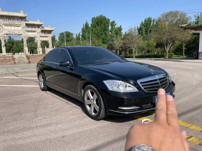 东营12年奔驰S8