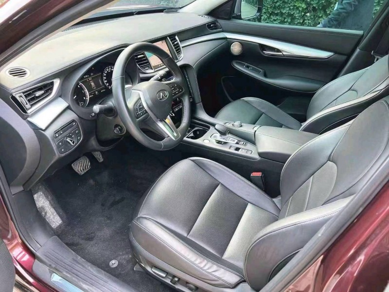 東營19年英菲尼迪QX508