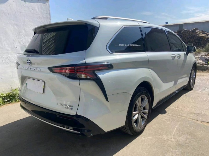 佛山22年丰田塞纳7