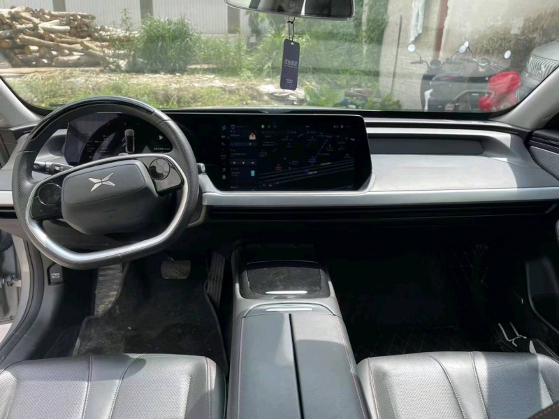 廣州21年小鵬汽車p76