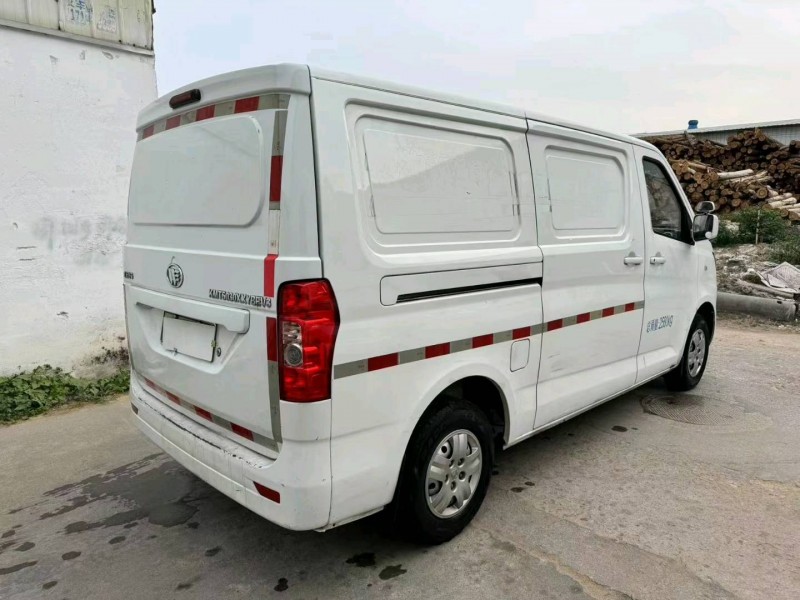 广州21年长安汽车睿行9