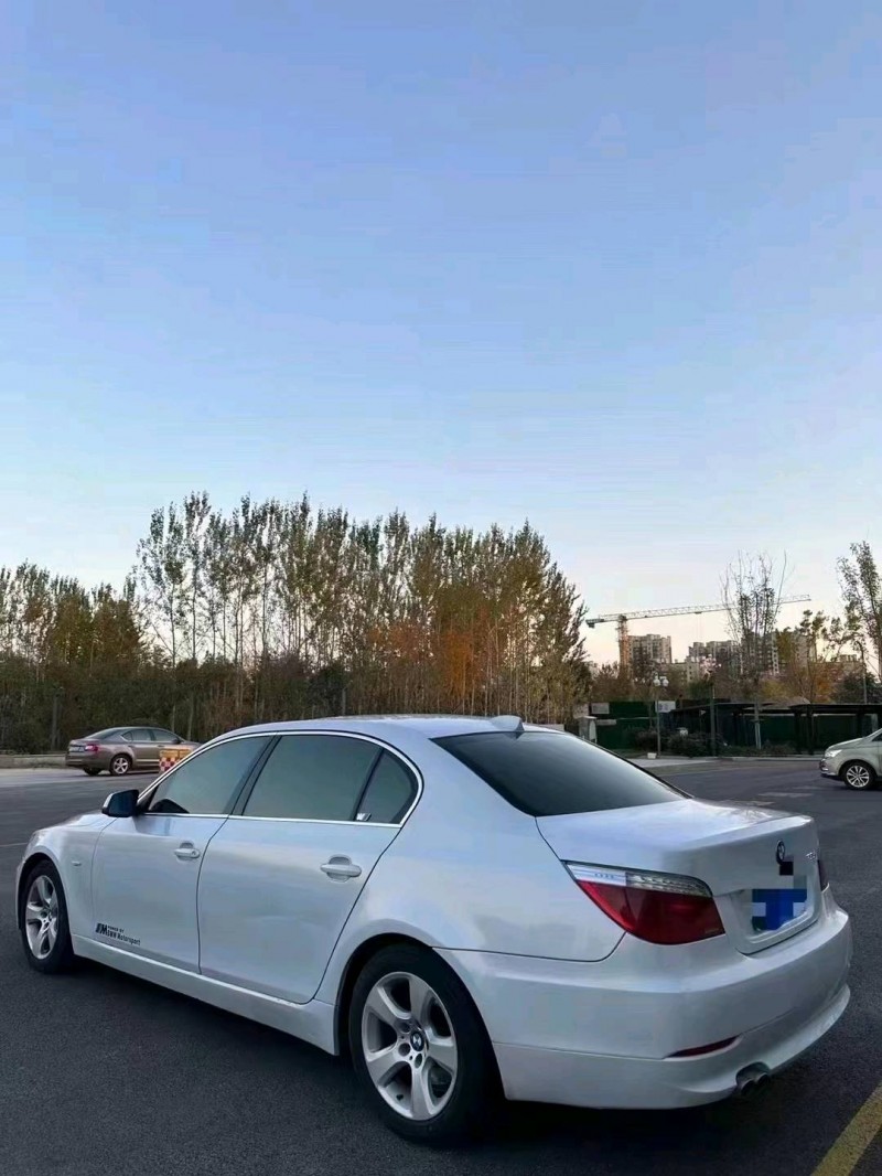 聊城09年宝马5系5