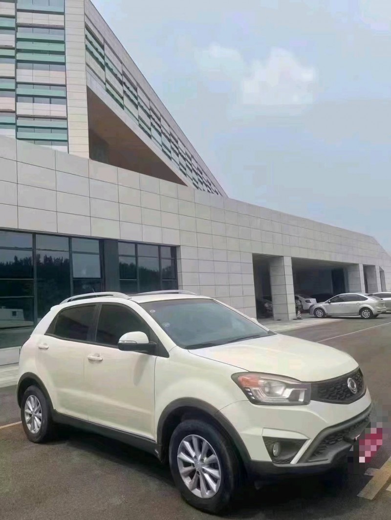 聊城15年双龙柯兰多2