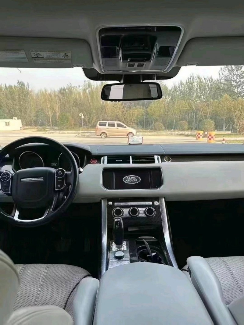 聊城14年路虎揽胜运动8