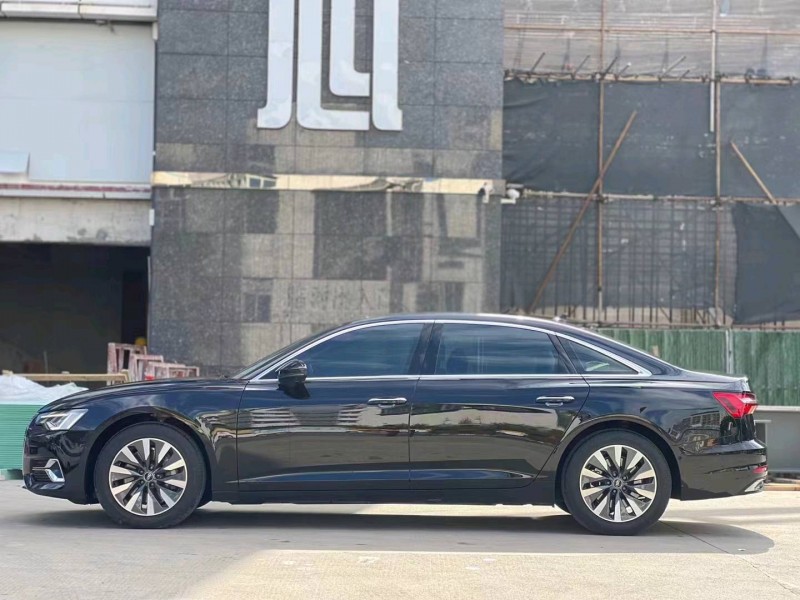 东莞23年奥迪A6L7