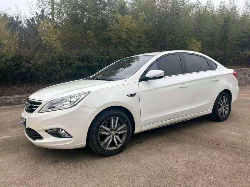 枣庄15年长安汽车逸动2