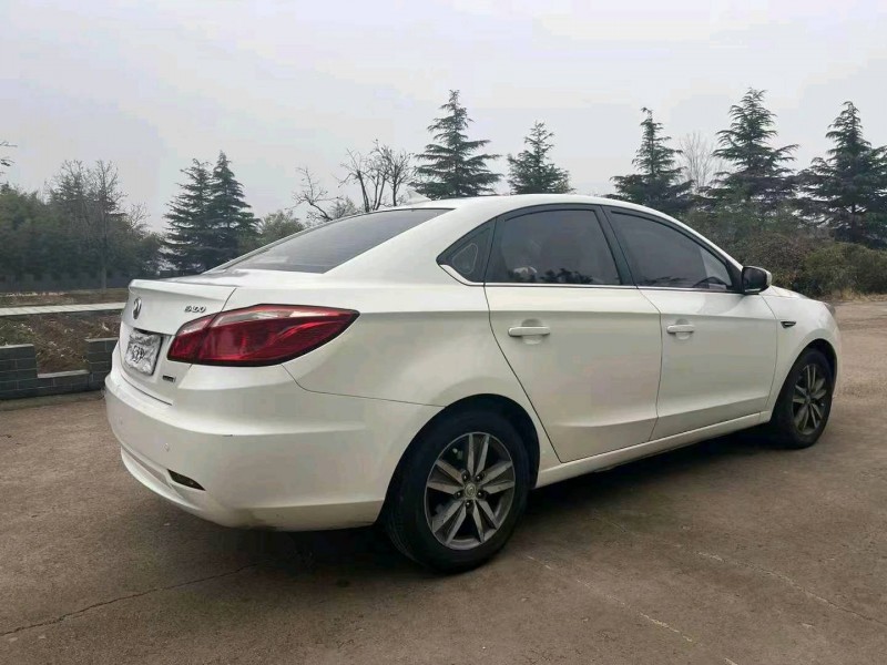 枣庄15年长安汽车逸动6