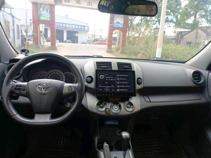 茂名12年豐田RAV44