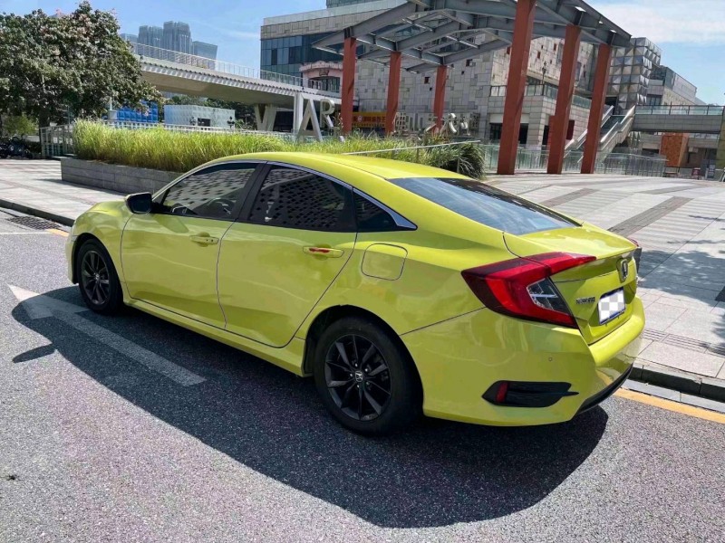 汕头20年本田思域8