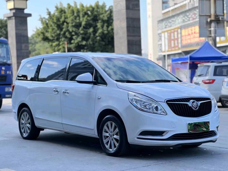 东莞19年别克GL82