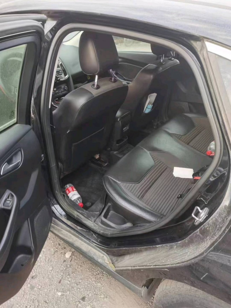 邯郸16年福特福克斯5