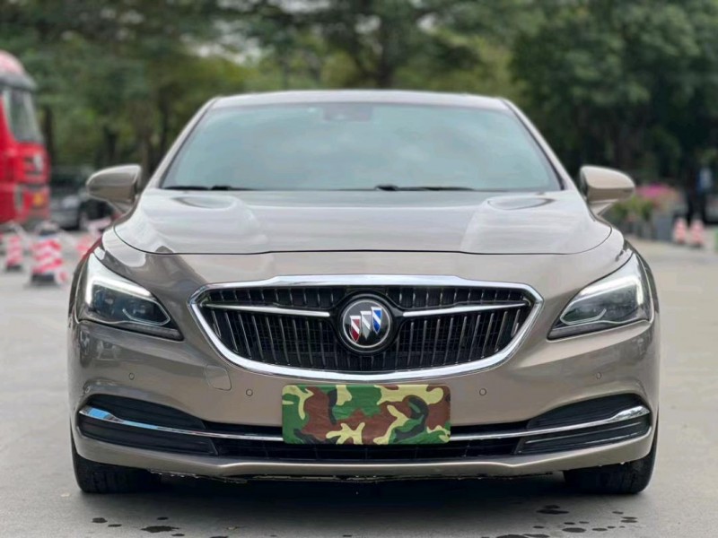 东莞17年别克君越1