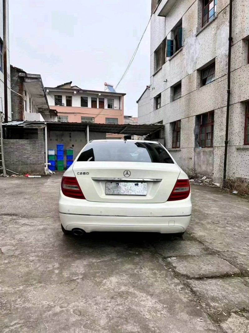 嘉兴13年奔驰C9