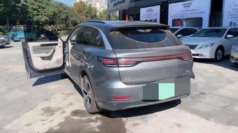 煙臺22年零跑汽車C114