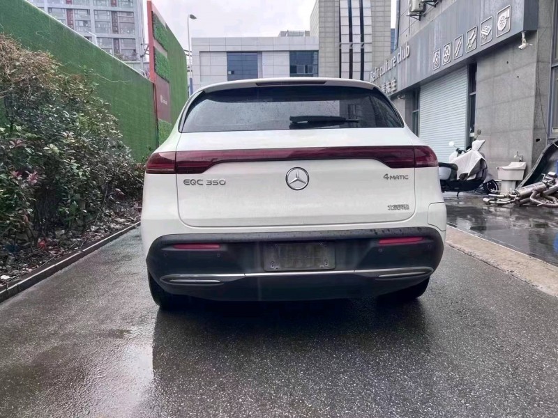 东营20年奔驰EQC6
