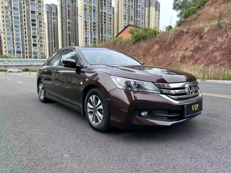 东营13年本田雅阁1